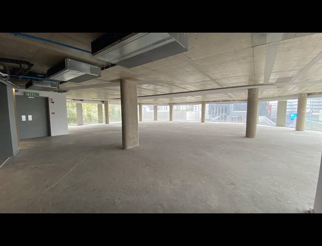 418M² OFFICE TO LET IN CLAREMONT